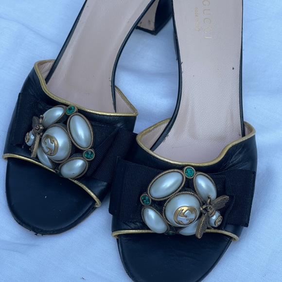 Gucci Nappa Silk Pearl Bee Embellished Mid Heel Slide Sandals - Picture 12 of 16